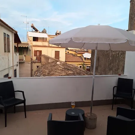 アパート Toro House ノート