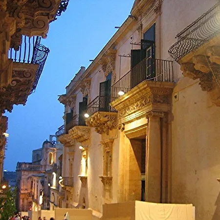 Toro House Apartment