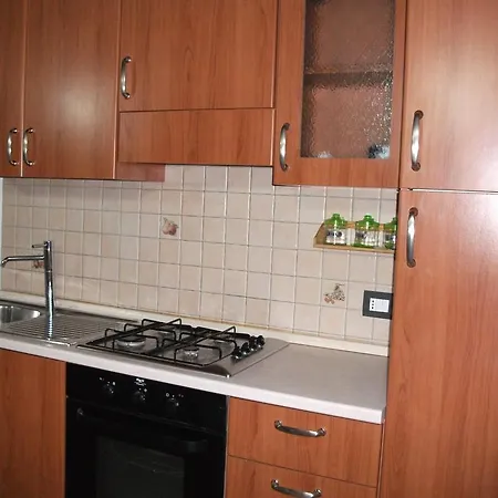 アパート Toro House